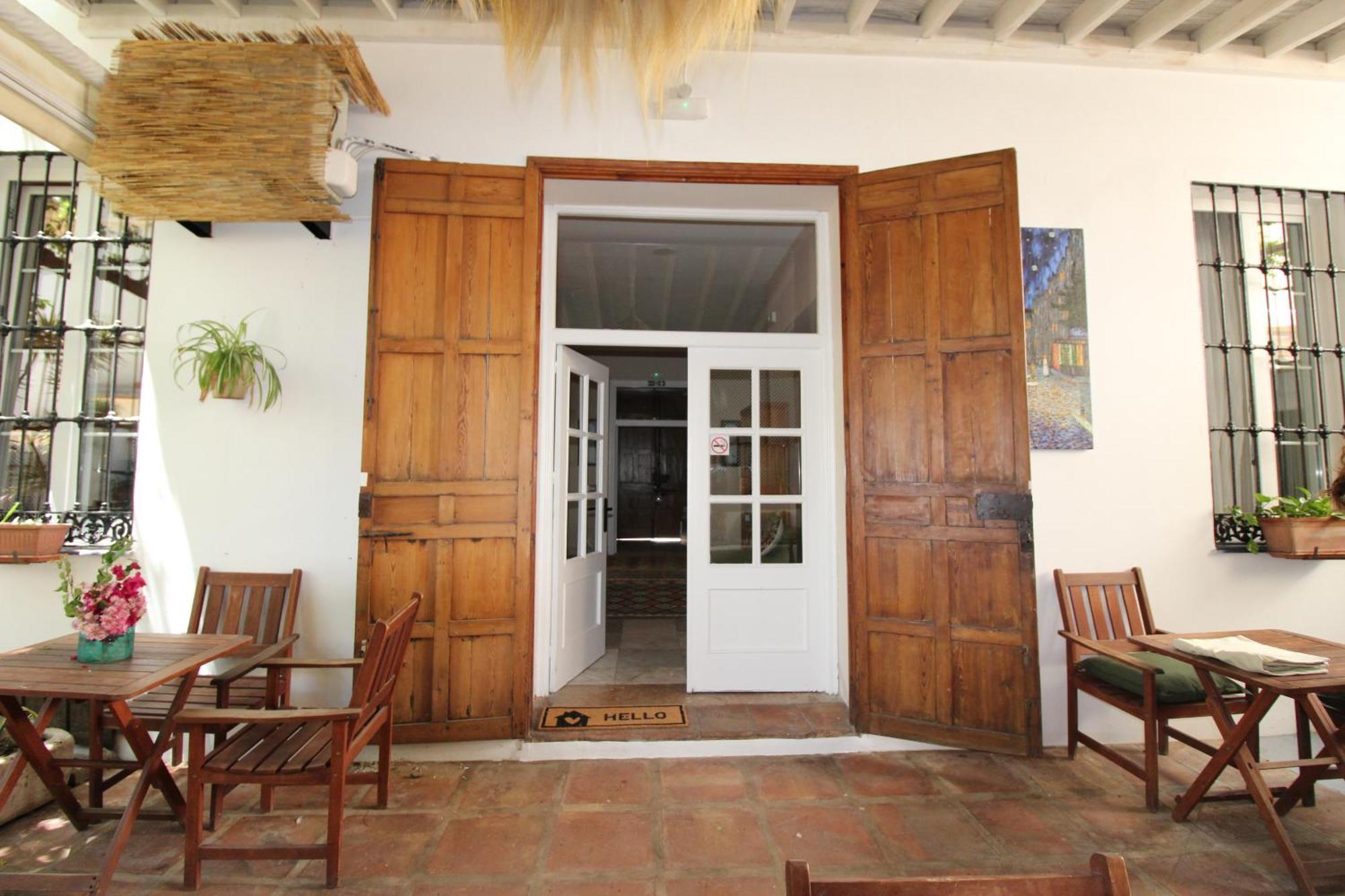 Hostal Las Acacias Málaga Eksteriør billede