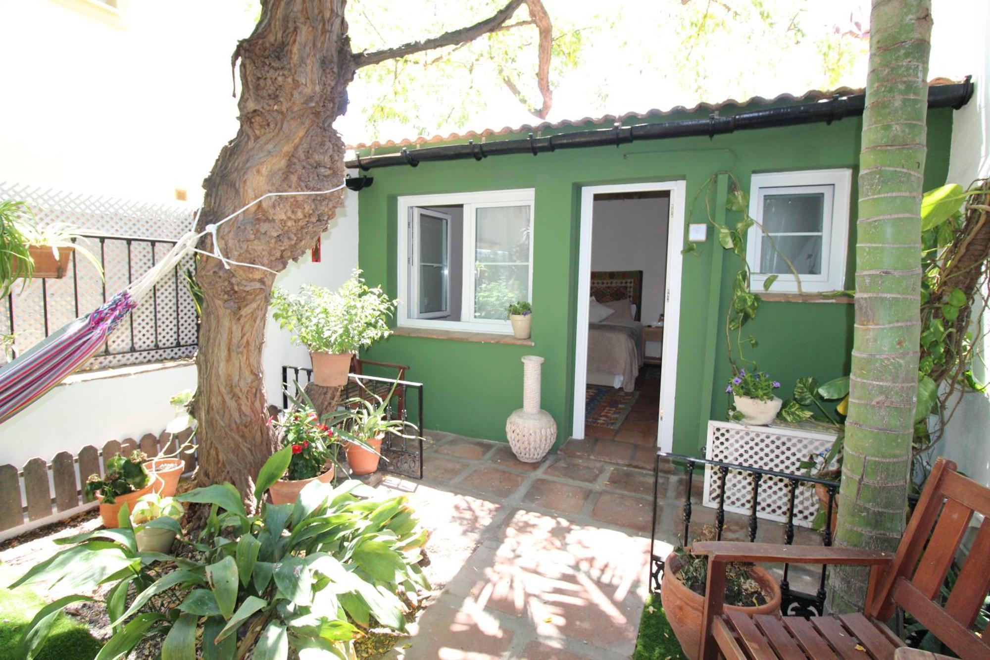 Hostal Las Acacias Málaga Eksteriør billede