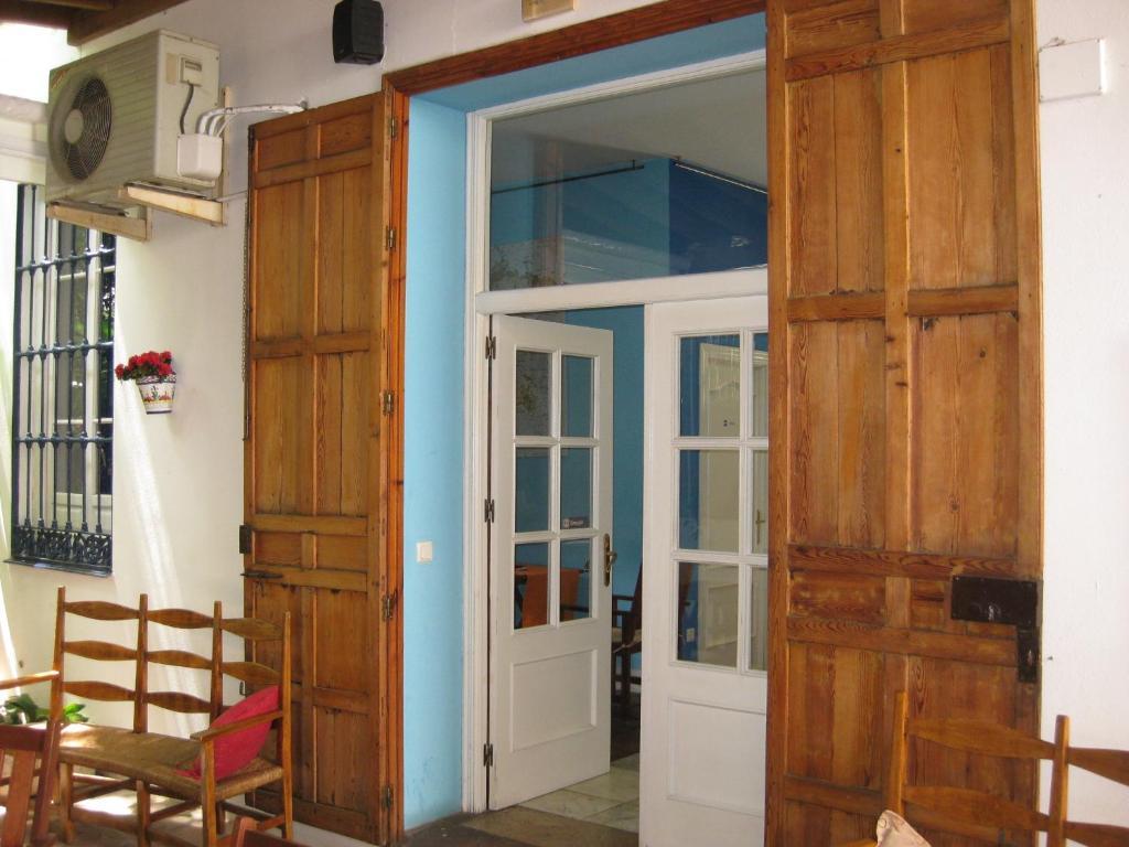 Hostal Las Acacias Málaga Eksteriør billede