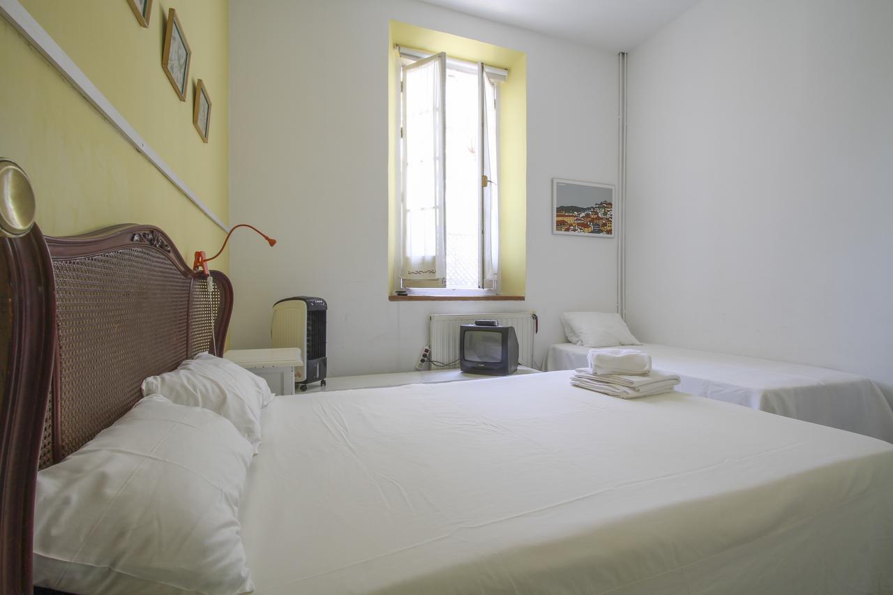 Hostal Las Acacias Málaga Eksteriør billede